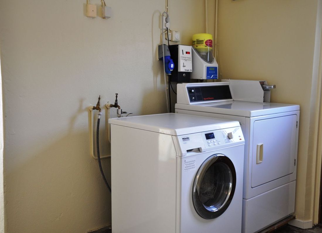  øen turistsenter caming sanitary building wasingroom wasching machine dryer